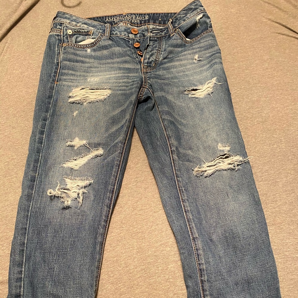 Boyfriend cut jeans
